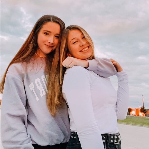 welcome to my closet! - Picture 1 of 1